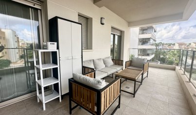 Resale - Apartment -
Orihuela Costa - Villamartin