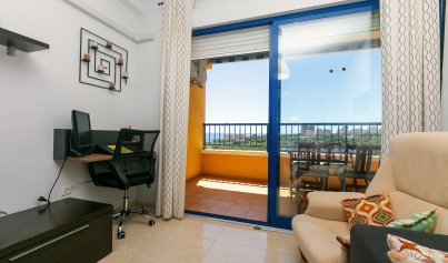 Resale - Apartment -
Campoamor - Dehesa de Campoamor