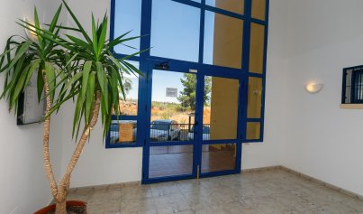Resale - Apartment -
Campoamor - Dehesa de Campoamor