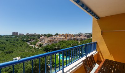 Resale - Apartment -
Campoamor - Dehesa de Campoamor