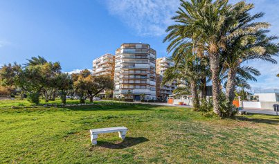 Resale - Apartment -
Campoamor - Dehesa de Campoamor