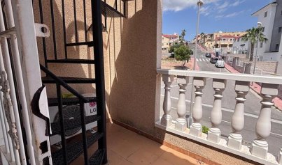 Resale - Townhouse -
Villamartín - Costa Blanca
