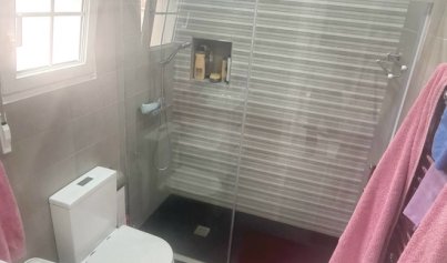 Resale - Villa -
Villamartín - El Presidente