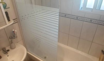 Resale - Villa -
Villamartín - El Presidente