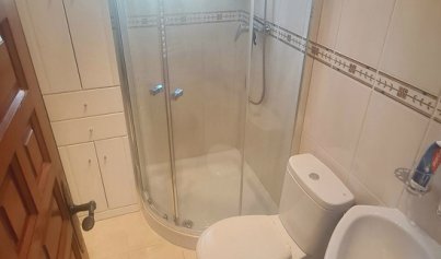 Resale - Villa -
Villamartín - El Presidente
