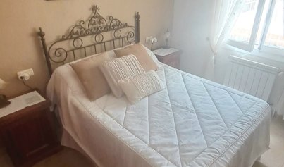 Resale - Villa -
Villamartín - El Presidente
