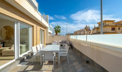 Resale - Villa -
Pilar de la Horadada