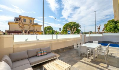 Resale - Villa -
Pilar de la Horadada