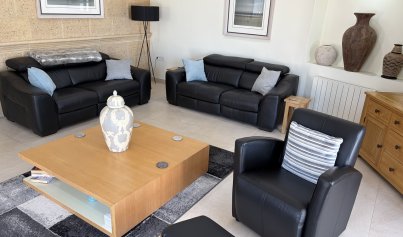 Återförsäljning - Villa -
Pinar de Campoverde