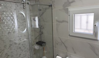 Återförsäljning - Villa -
Pinar de Campoverde