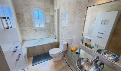 Resale - House -
Las Ramblas - Las Ramblas Golf
