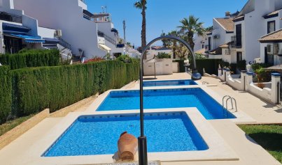 Resale - Bungalow -
Villamartín - Los Dolses