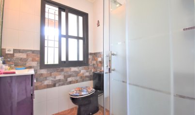Resale - Villa -
Orihuela Costa - Villamartin