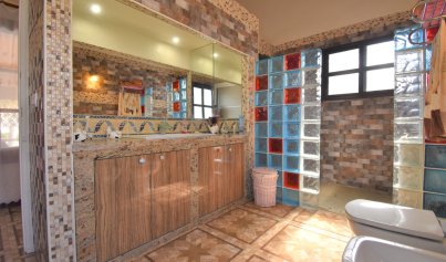Resale - Villa -
Orihuela Costa - Villamartin