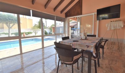 Resale - Villa -
Orihuela Costa - Villamartin