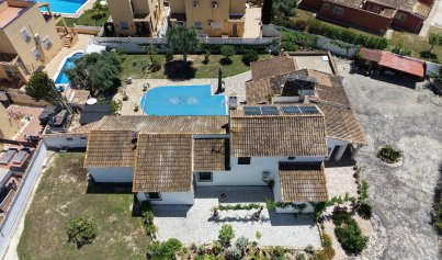 Resale - Villa -
Orihuela Costa - Villamartin