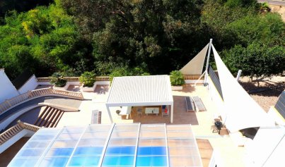 Resale - Villa -
Orihuela Costa - Campoamor