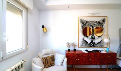 Resale - Villa -
Orihuela Costa - Campoamor