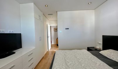 Resale - Apartment -
Orihuela Costa - La Zenia
