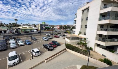 Resale - Apartment -
Orihuela Costa - La Zenia