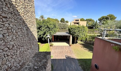 Resale - Villa -
Orihuela Costa - Dehesa de Campoamor