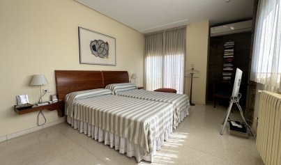 Resale - Villa -
Orihuela Costa - Dehesa de Campoamor