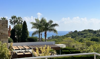 Resale - Villa -
Orihuela Costa - Dehesa de Campoamor