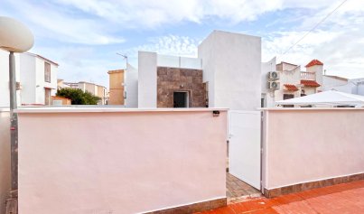 Resale - Townhouse -
Orihuela Costa - Playa Flamenca