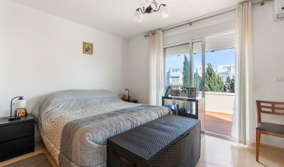 Resale - Villa -
Orihuela Costa - Villamartin