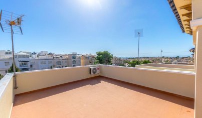 Resale - Villa -
Orihuela Costa - Villamartin