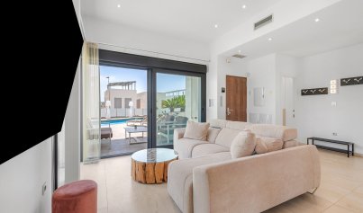 Resale - Villa -
Orihuela Costa - Villamartin