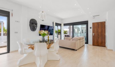 Resale - Villa -
Orihuela Costa - Villamartin