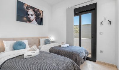 Resale - Villa -
Orihuela Costa - Villamartin