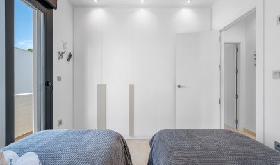 Resale - Villa -
Orihuela Costa - Villamartin