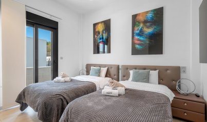 Resale - Villa -
Orihuela Costa - Villamartin