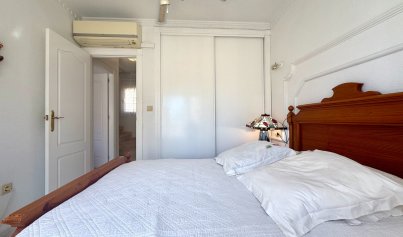 Resale - Villa -
Orihuela Costa - Villamartin