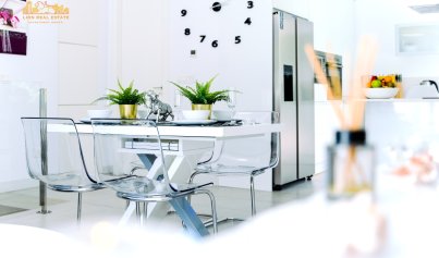 Resale - Villa -
Orihuela Costa - Villamartin