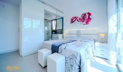 Resale - Villa -
Orihuela Costa - Villamartin