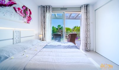Resale - Villa -
Orihuela Costa - Villamartin