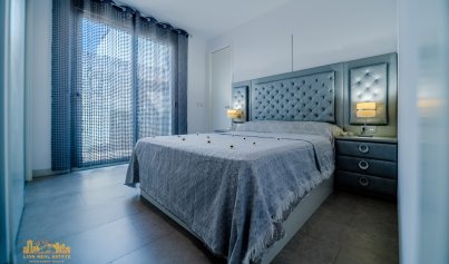 Resale - Villa -
Orihuela Costa - Villamartin