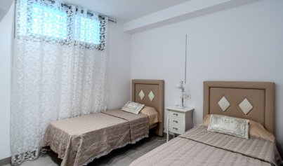 Resale - Villa -
Orihuela Costa - Villamartin
