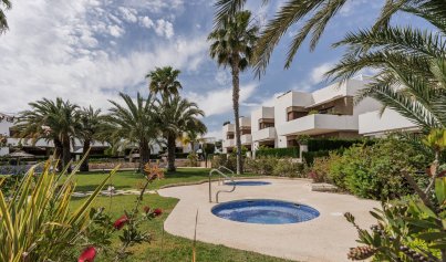 Resale - Apartment -
Orihuela Costa - La Zenia