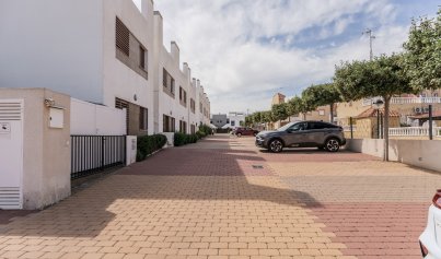 Resale - Apartment -
Orihuela Costa - La Zenia
