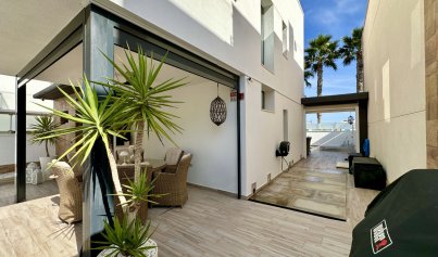 Resale - Villa -
Orihuela Costa - Lomas de Cabo Roig