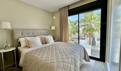 Resale - Villa -
Orihuela Costa - Lomas de Cabo Roig