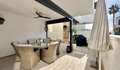 Resale - Villa -
Orihuela Costa - Lomas de Cabo Roig