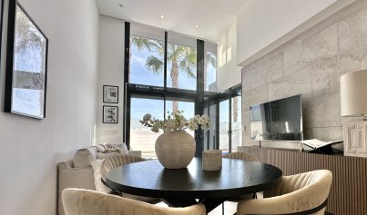 Resale - Villa -
Orihuela Costa - Lomas de Cabo Roig