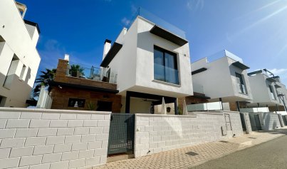 Resale - Villa -
Orihuela Costa - Lomas de Cabo Roig