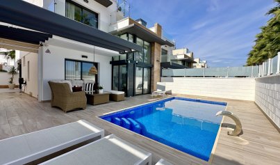 Resale - Villa -
Orihuela Costa - Lomas de Cabo Roig