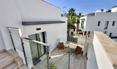Resale - Villa -
Orihuela Costa - Lomas de Cabo Roig